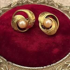 Trifari Gold and Pearl Clip-on Earringd